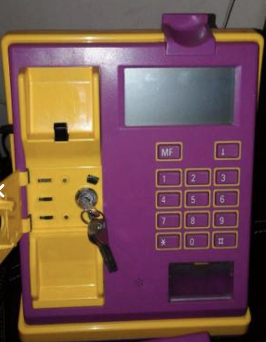 Telefone PT de Moedas € a funcionar