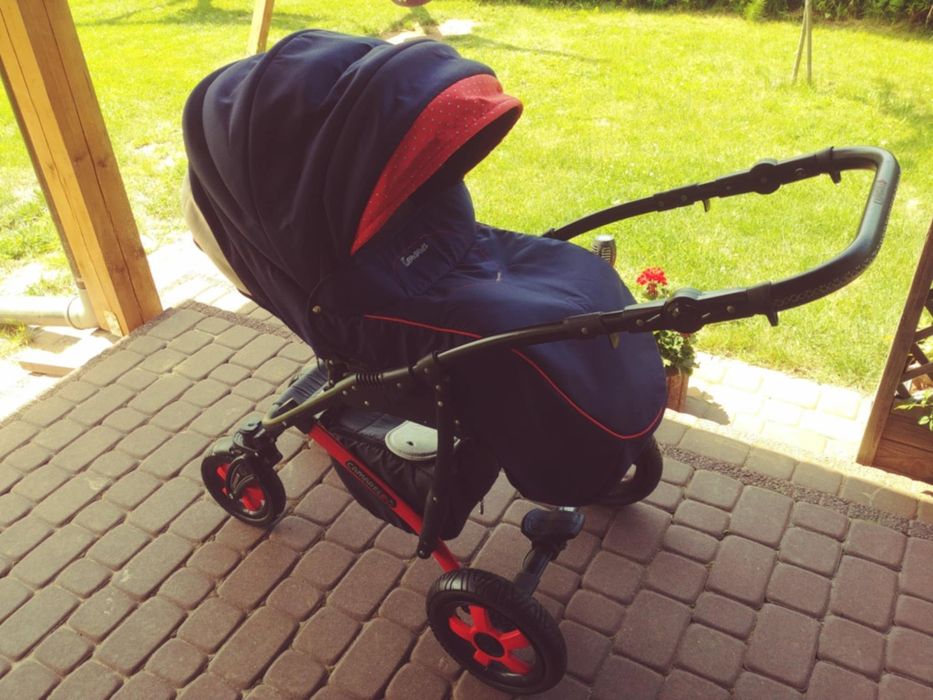 Wózek Camarello Carrera z bazą ISOFIX