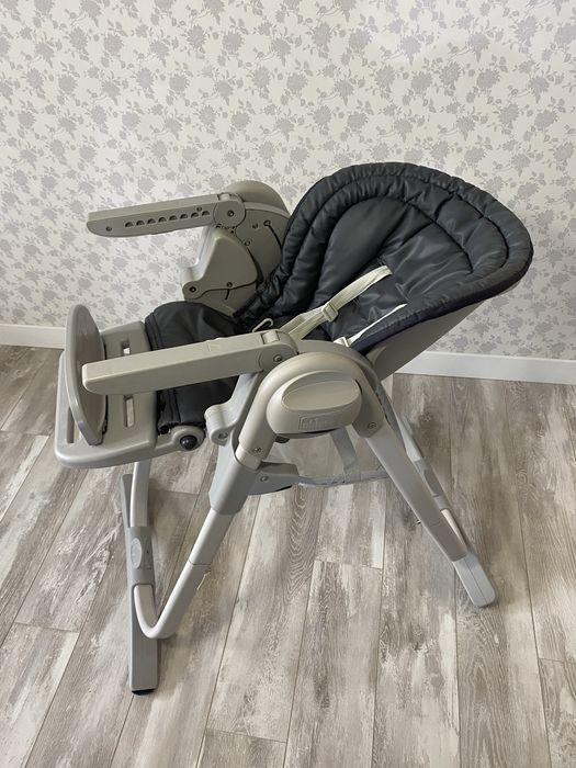 Продам детский стульчик для кормления Chicco