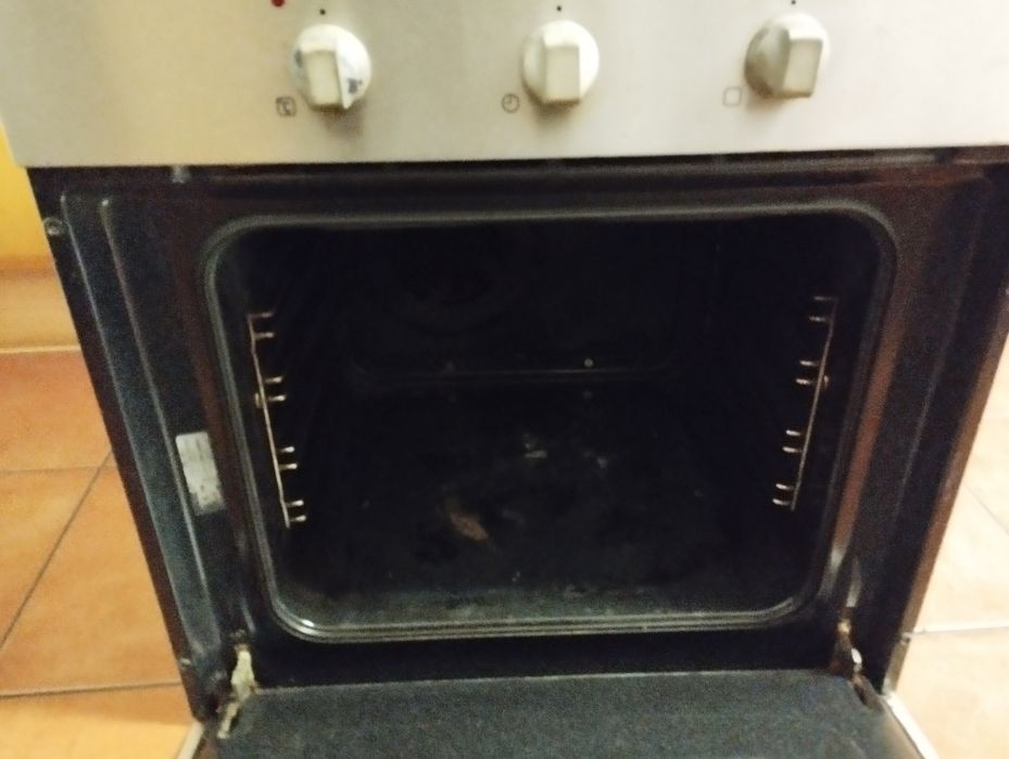 Forno de encastrar Zanussi