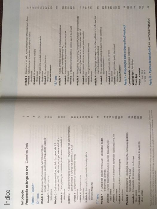 Livro "Preparação para o Exame Nacional de História A" (12º ano)