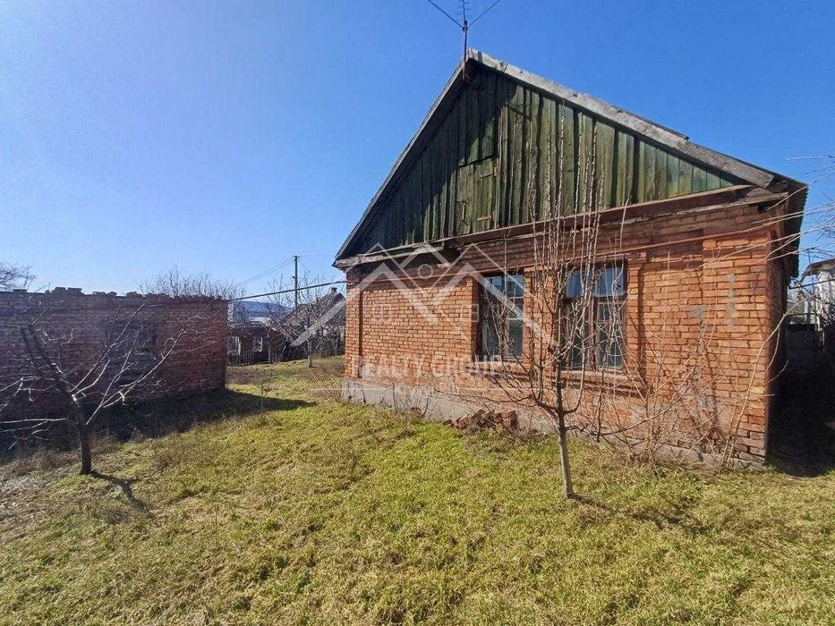 Продаж будинку ц-м район, (центральний ринок)