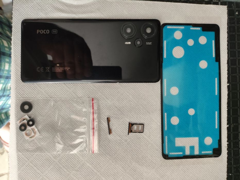 Tampa traseira Poco f5 preta