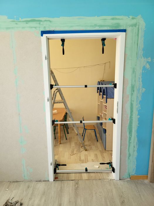 Montaż Drzwi i okien