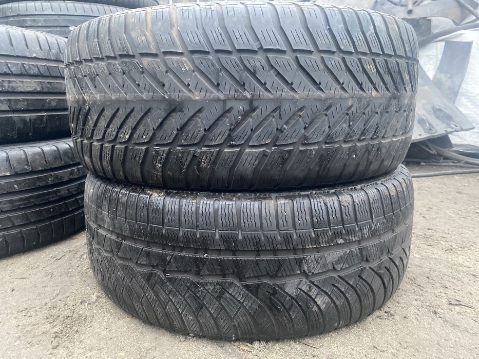 245/45 R 18 продам.