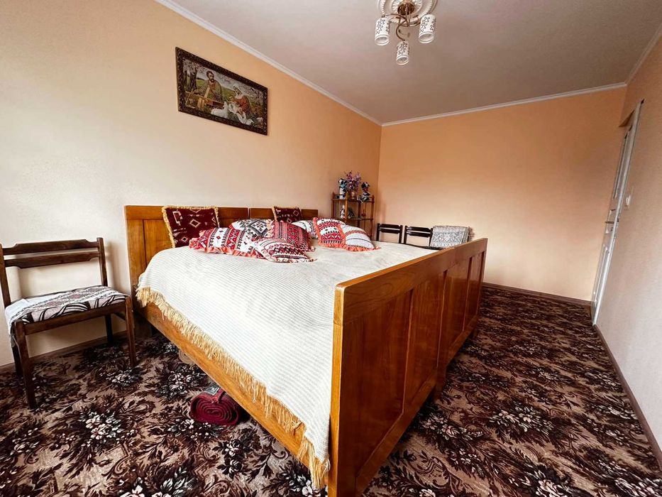 Продаж будинку в с. Нижнє Синєвидне