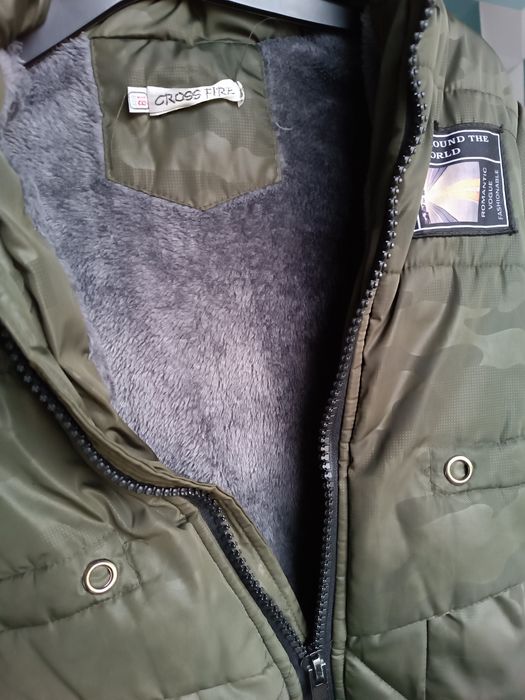 Kurtka zimowa 122/128