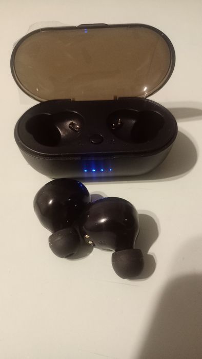 НОВЫЕ наушники беспроводные TWS Y50 Bluetooth 5.0
