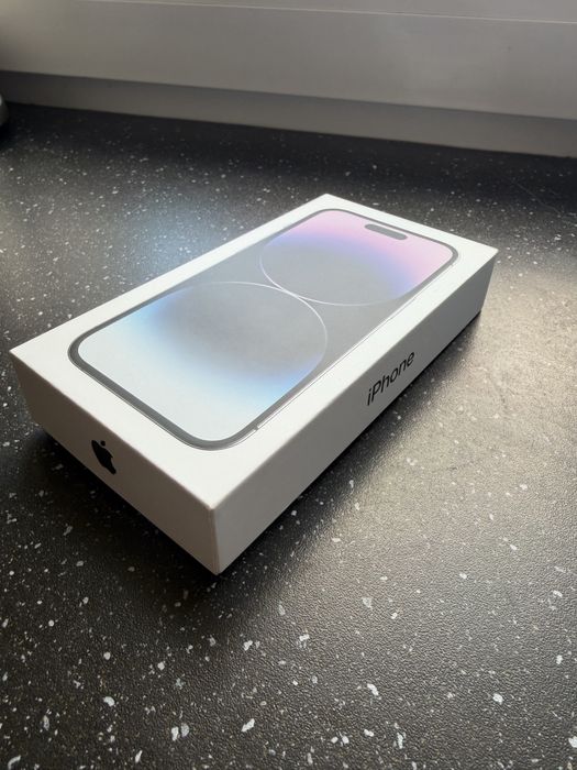 iPhone’a 14 Pro w kolorze Deep Purple