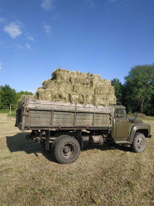 Продам      сіно