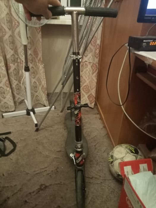 Продам підлітковий самокат