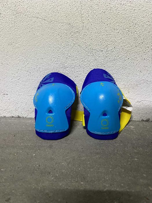 Patins em linha menino e proteções