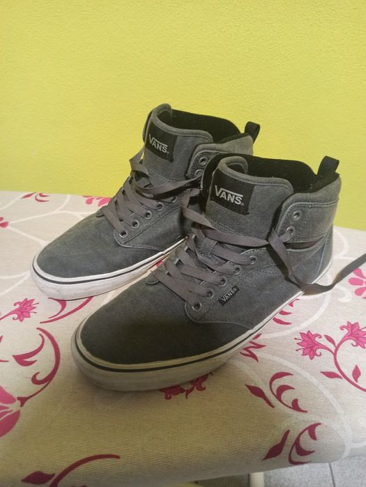 Sapatilhas Vans em bom estado