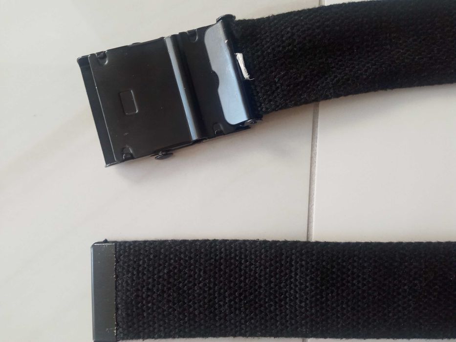 Pasek do spodni z napisem "Los Angeles" długość 121 cm.