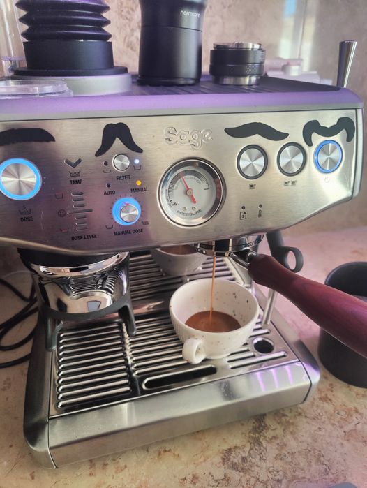 Sage Barista Express impress com ou sem acessórios