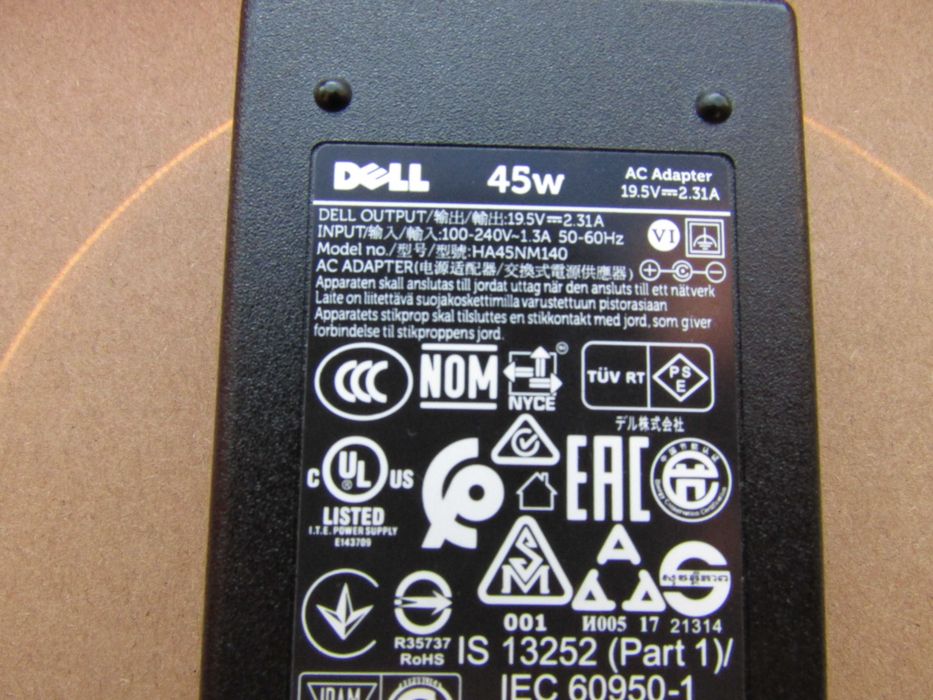 Блок питания для ноутбука DELL