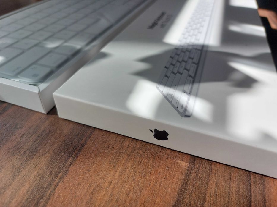 Nowa Apple Klawiatura Magic Keyboard z Touch ID (USB‑C to Lighting) – QWERTY