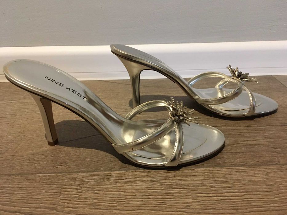 Nowe srebrne buty szpilki Nine West wieczorowe 39 klapki