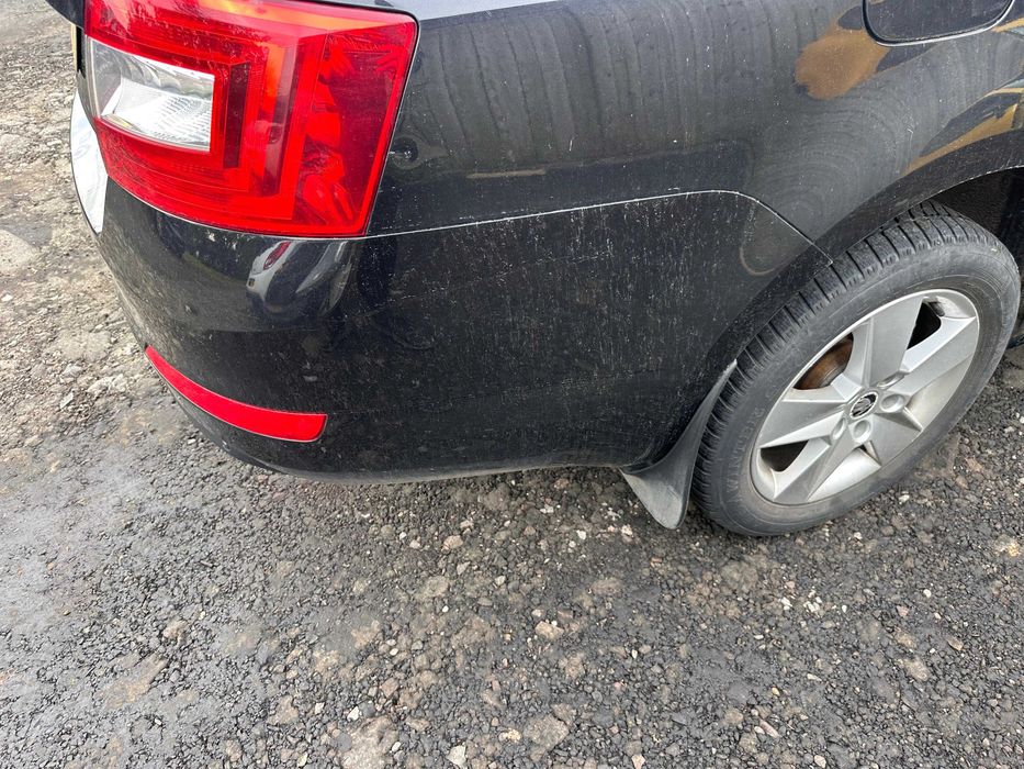 Skoda Octavia 3 III 1.6tdi 110km Kod Lakieru LF9R