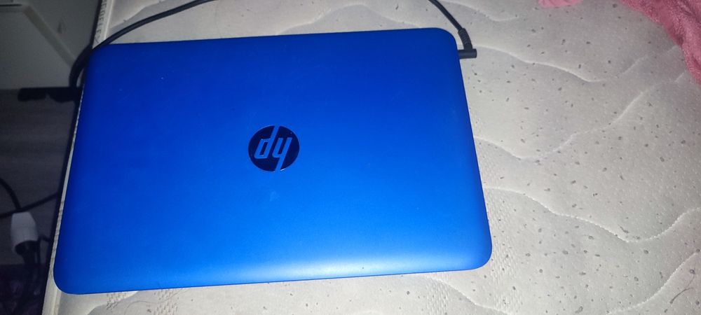 Portátil HP azul