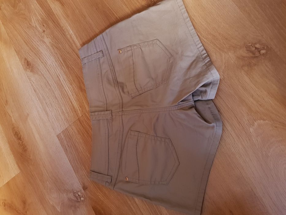 Spodenki imitacja skóry s