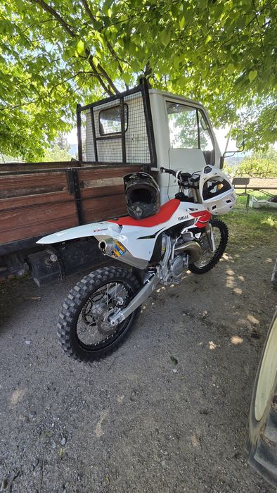 Vendo yamaha yz 250 2023