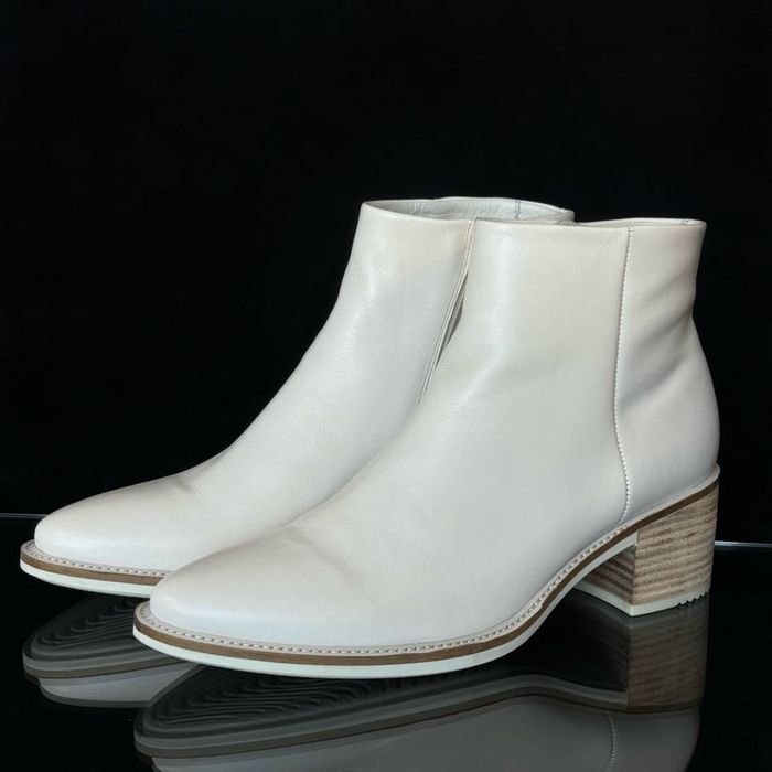 Ботильйони ECCO Shape Sartorelle 42 р.