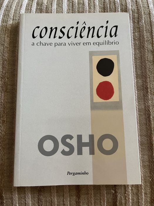 Livro Consciência - A chave para viver em equilíbrio de Osho