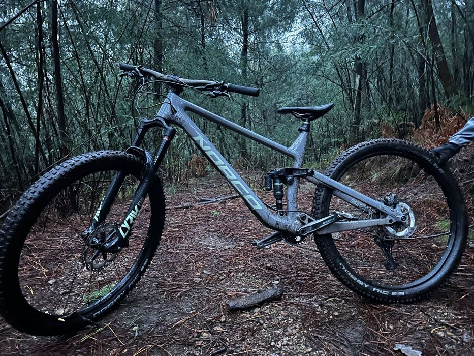 Norco Sight C3 2022 – Carbono – Enduro 29 – Excelente Estado / Revisad
