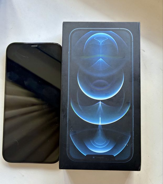 Продам iPhone 12 pro max 256gb