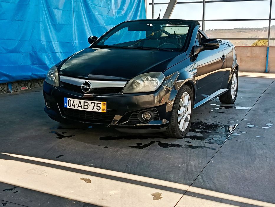 Opel Tigra twintop cabrio de 2005 a diesel 180mil kms