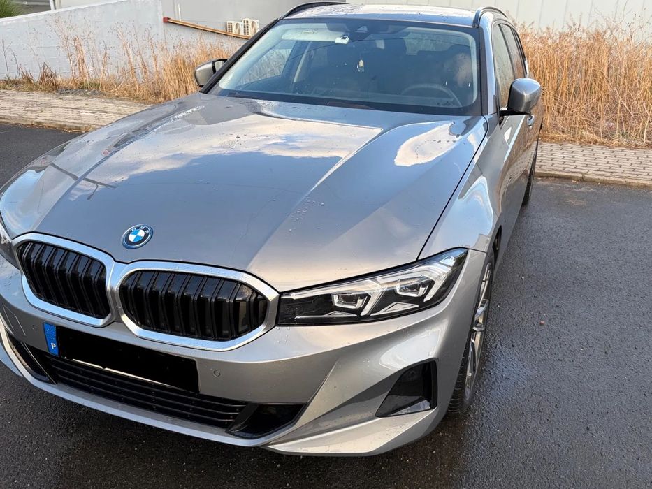 BMW 330