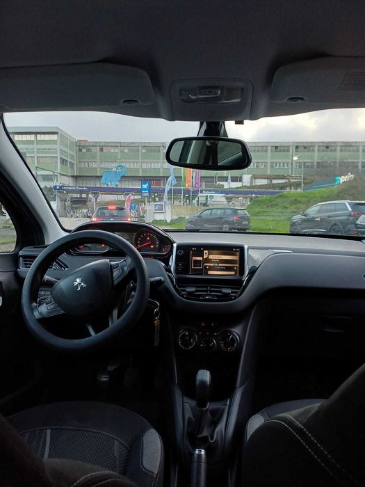 Peugeot 208 gasolina