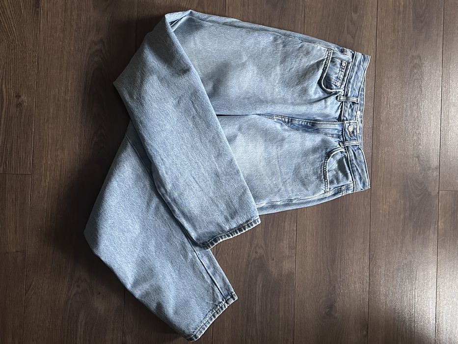 Pull&Bear dzinsy mom fit niebieskie jeansy 36 super stan