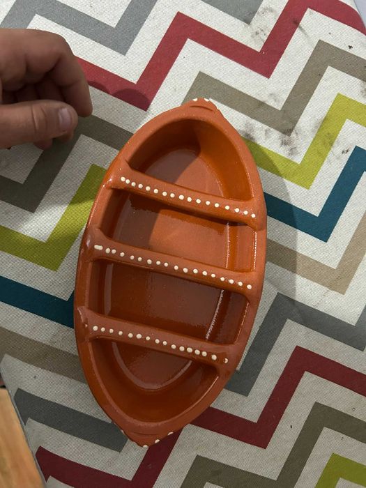 Assador Chouriças em Barro