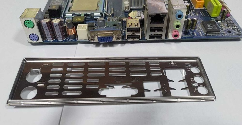 Материнська плата Biostar G31D-M7 сокет 775 + проц Core 2 Duo E7400