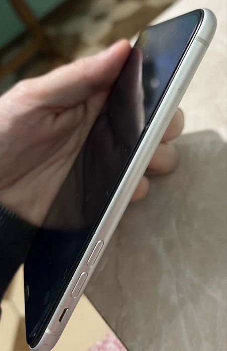 iphone XR 128мг ,Айфон, продам телефон