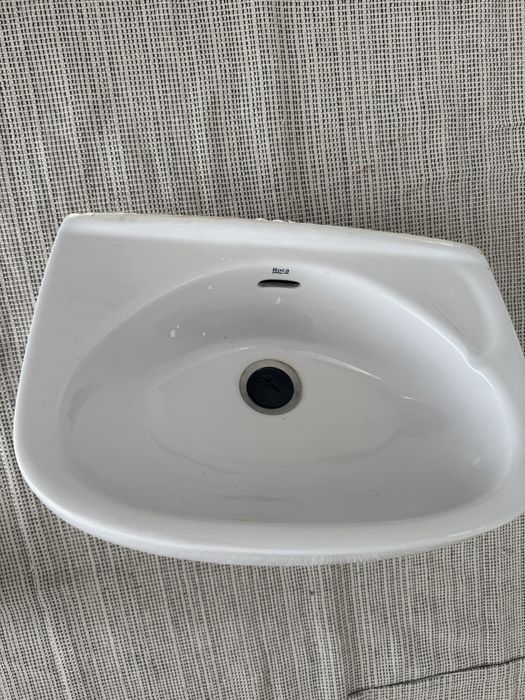 Lavatório pequeno Roca