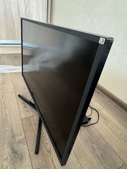 Монитор 32" Samsung LU32J590UQPXEN