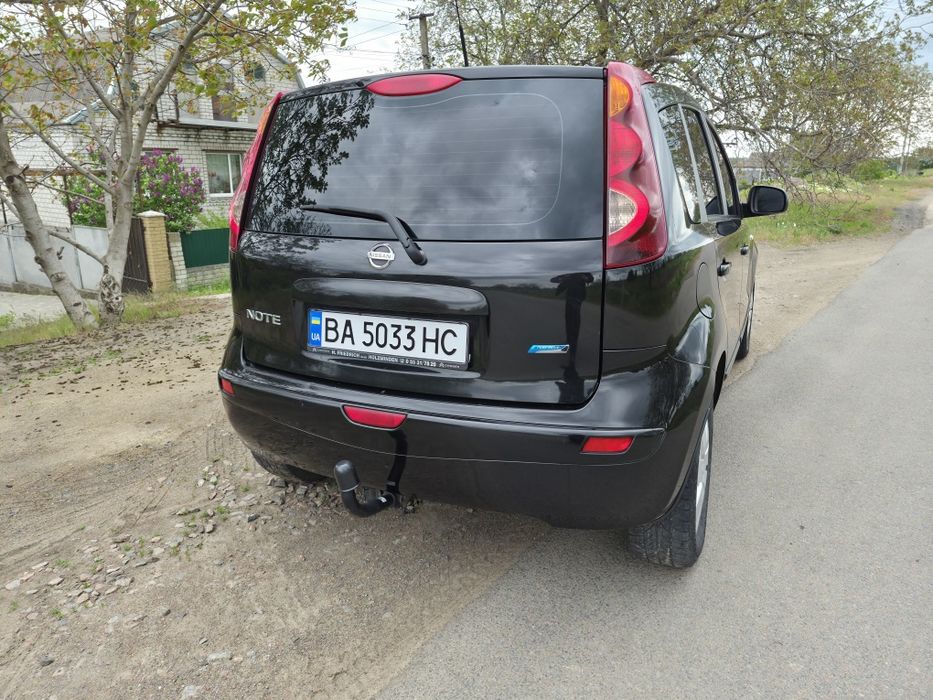Продам Nissan Note