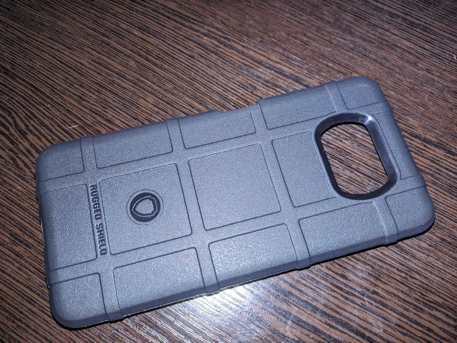 Чехол защитный ударопрочный POCO X3