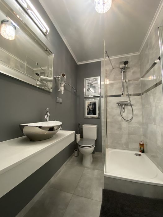 Nowy apartament przy plazy Sopot nocleg piękny standard balkon pokój