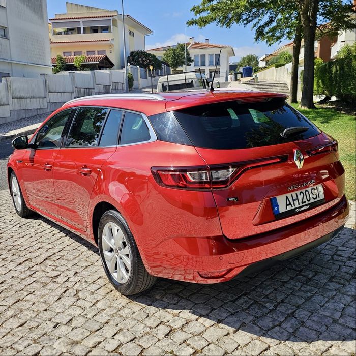 Renault Megane ST 1.3 TCe 2021 **DESDE 189€ Mês**