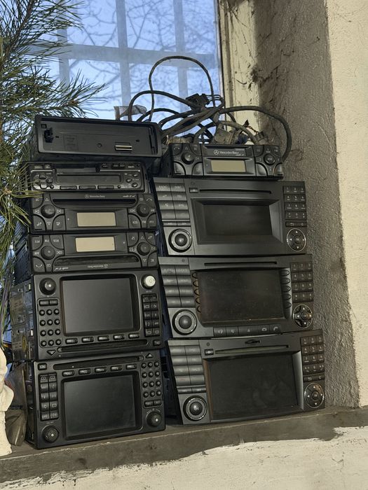 Магнитола радио comand mercedes w211 w204 w212  w163 w164 sprinter 906
