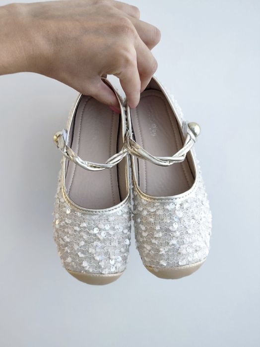 Святкові туфлі, балетки золотисті 35р, 21см