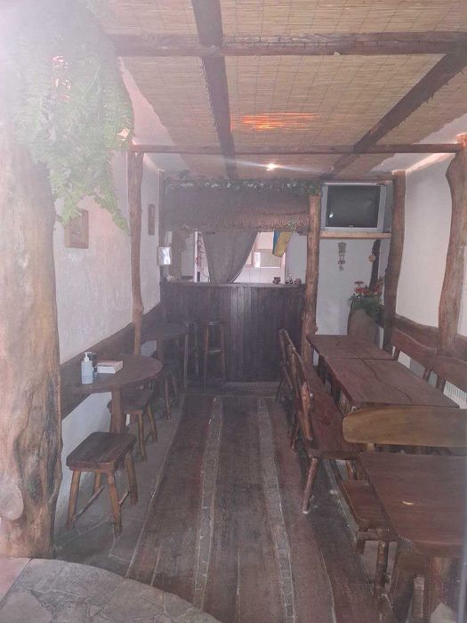 Продаж готелю з власною територією