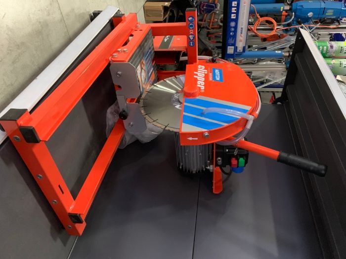 Przecinarka piła brukarska do kostki lekka Norton CM35 MINI CLIPPER 230V + tarcza 350mm