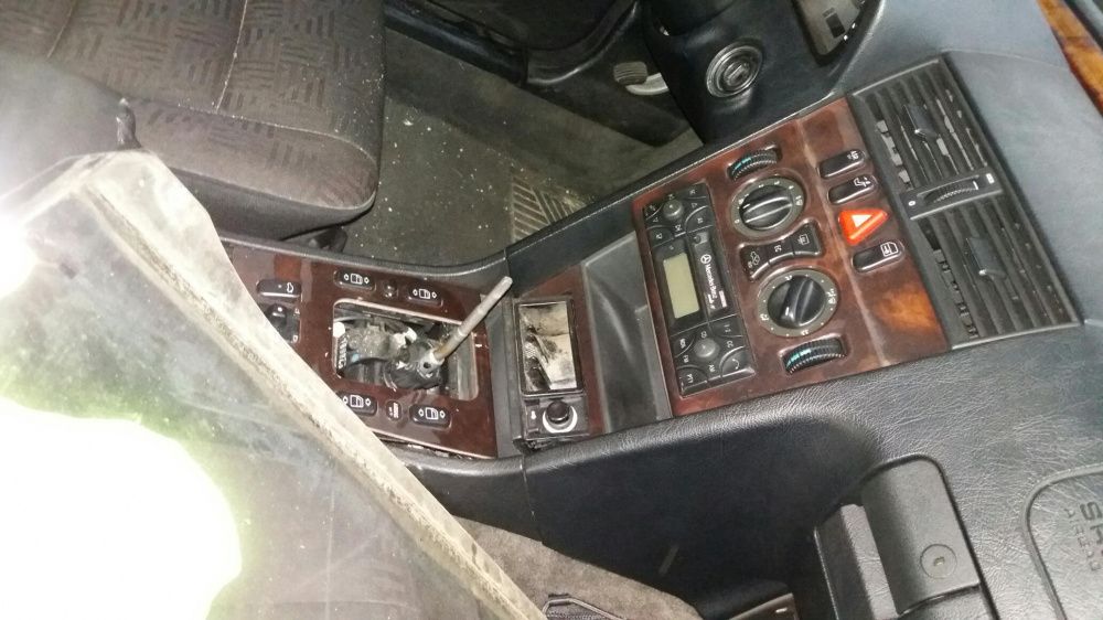 Mercedes motor 220 CDI excelente poucos  km s