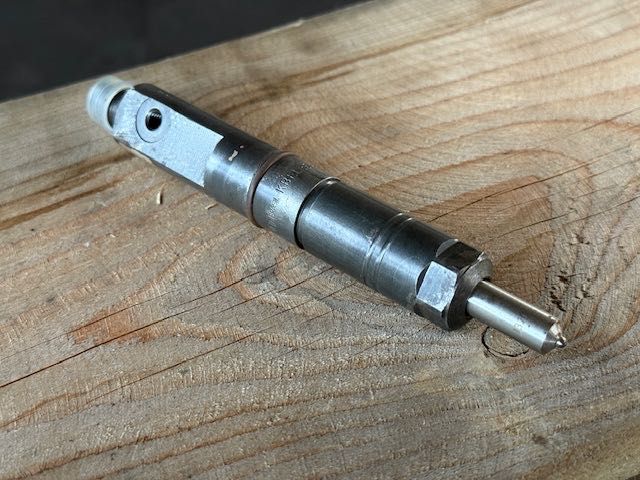 cummins koncówki wtrysków komplet 25 szt