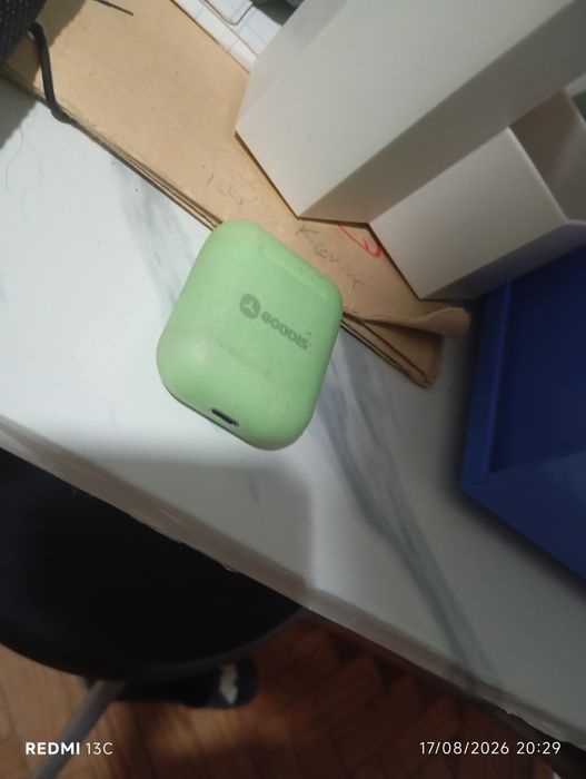 Fones verde da goodis